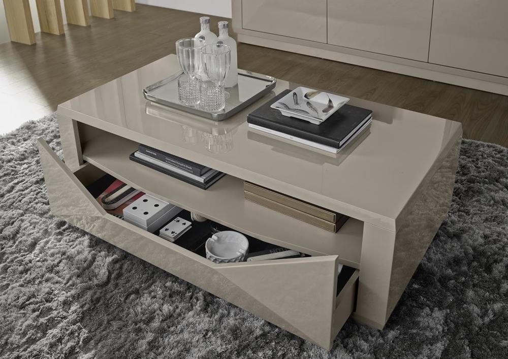Table basse 1 tiroir pointe de diamant laqué  2