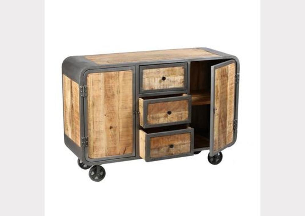 Bahut sur roulettes de style industriel 2