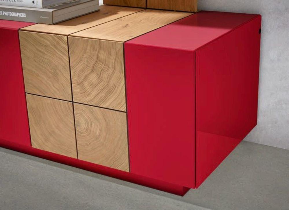 Meuble TV design et personnalisable en laque rouge  2