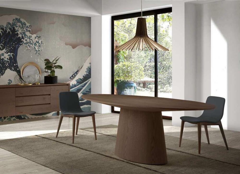 Table ovale en noyer pied central