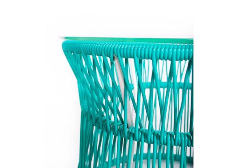 Jolie desserte ronde aux côtés tressés avec dessus de verre 3