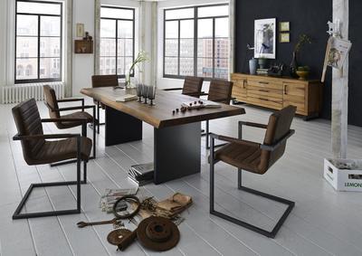 Belle table plateau chêne pieds en T
