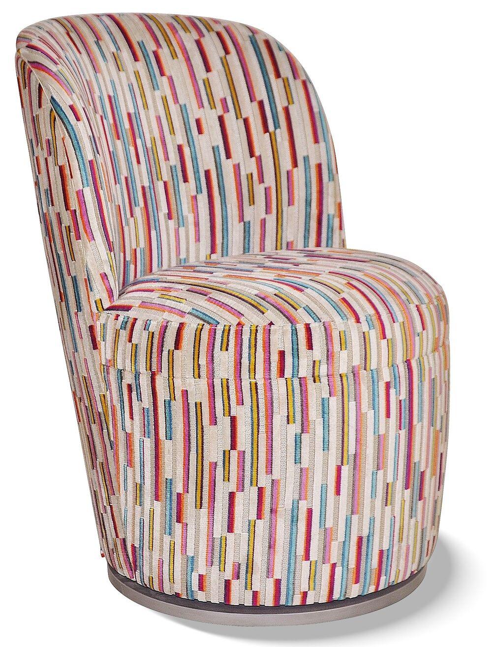 Créez votre fauteuil d'appoint pivotant dans le tissu de votre choix  4
