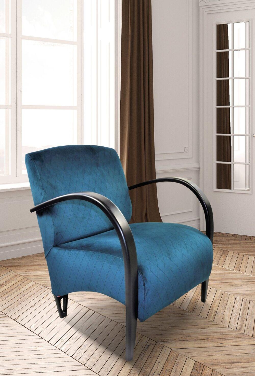 Fauteuil avec accoudoirs originaux à créer sur mesure  2