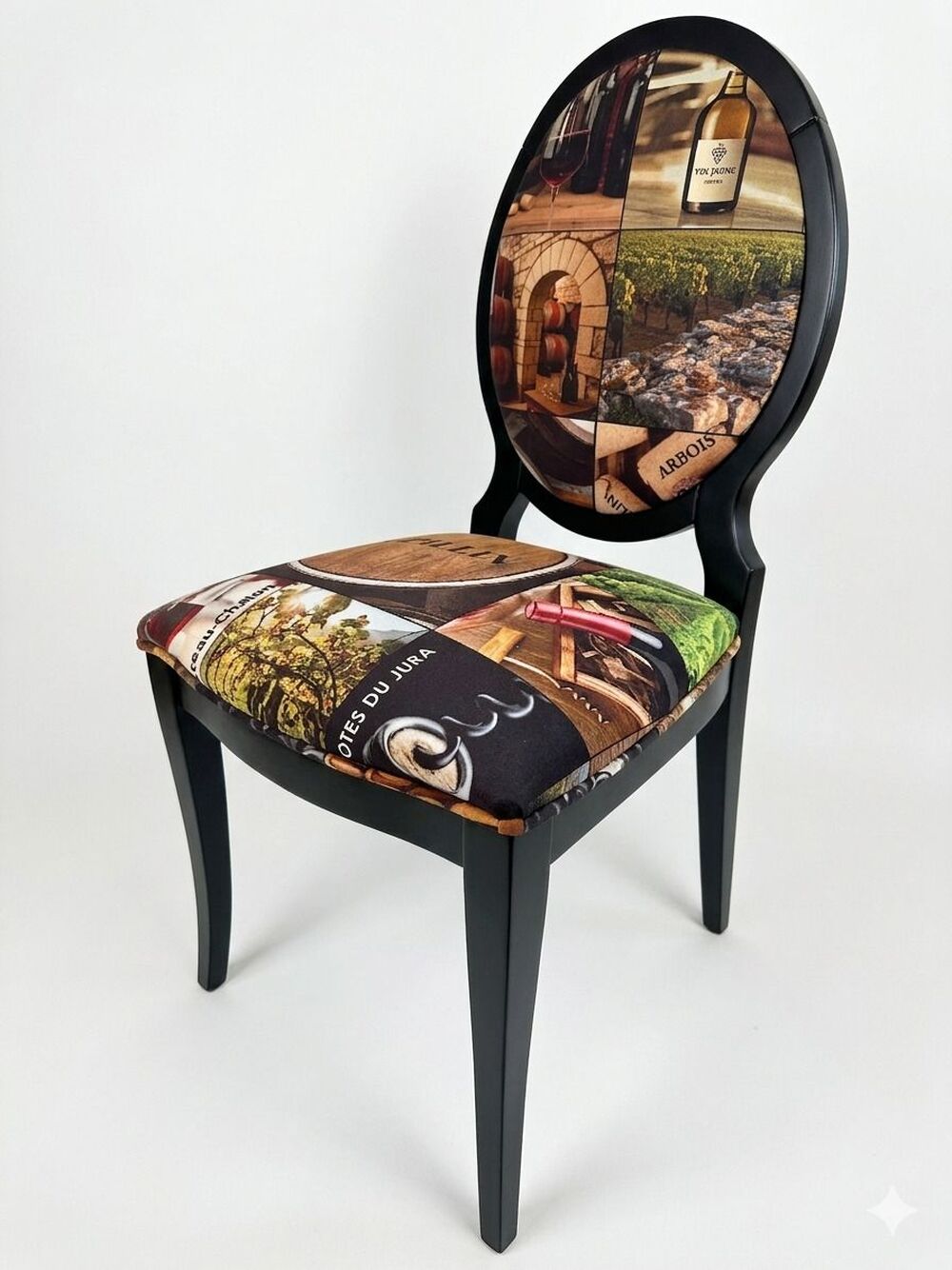 Chaise médaillon en tissu personnalisé vin du Jura