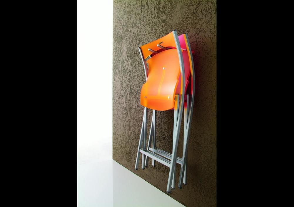 Chaises pliantes contemporaines 2