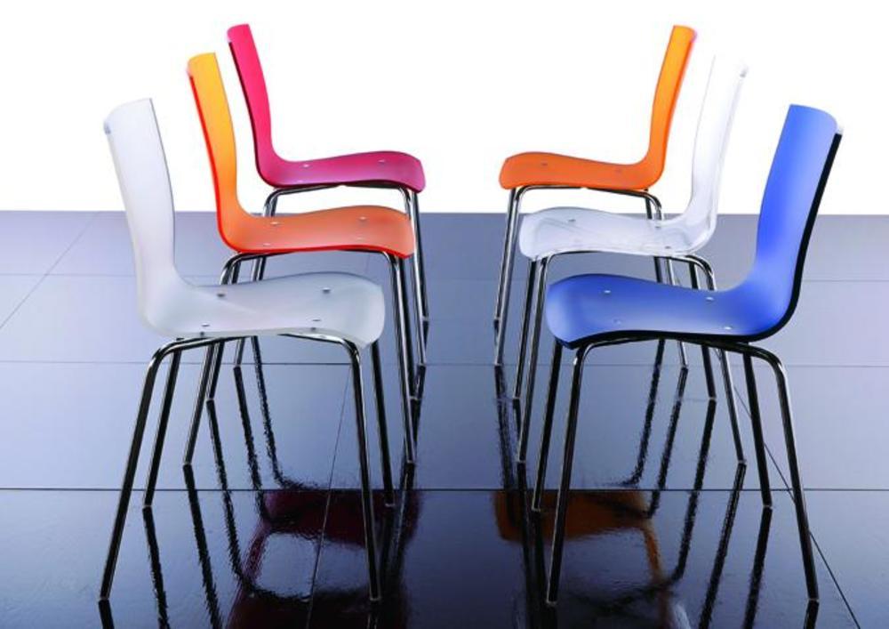 Chaise contemporaine 3