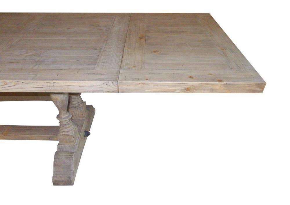 Table basse style atelier en pin massif 1