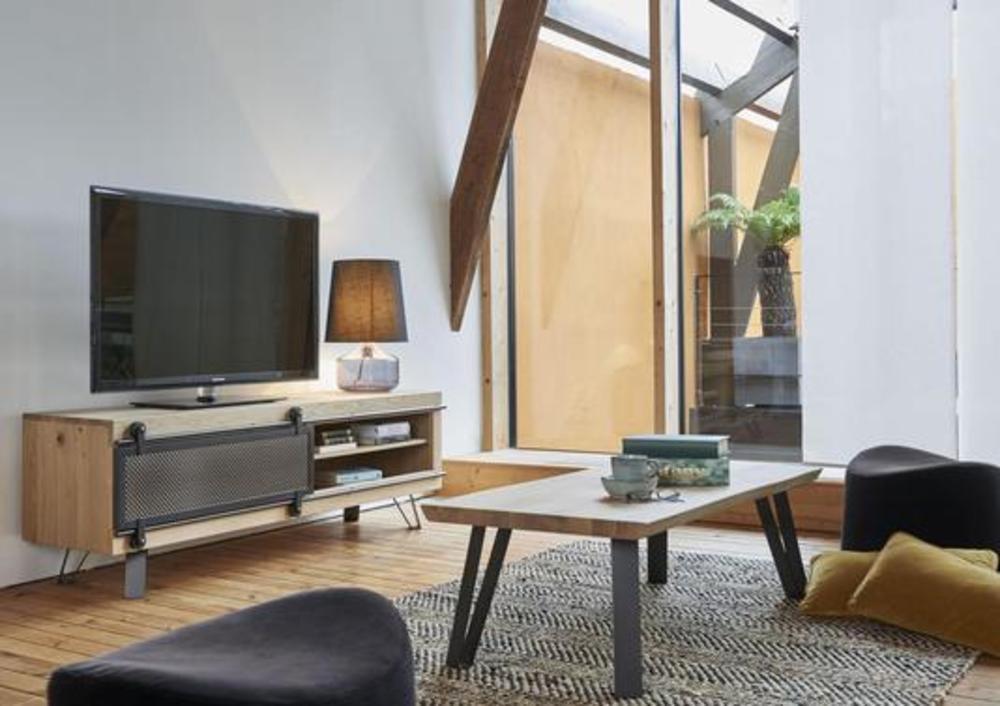 Table basse 4 pieds métal triangulaire