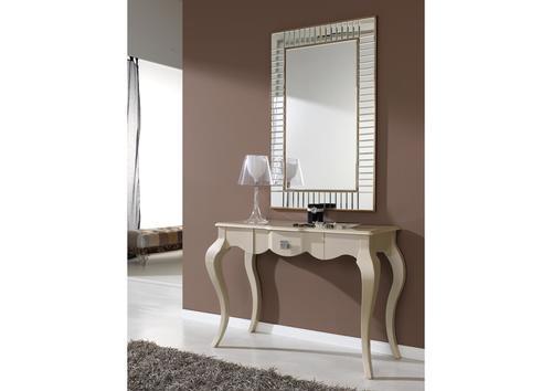 Console style baroque laquée champagne