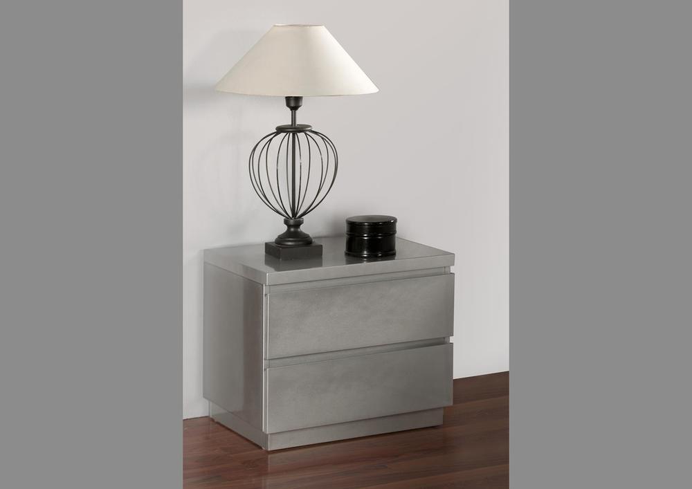 Chevet contemporain laqué argent 2 tiroirs