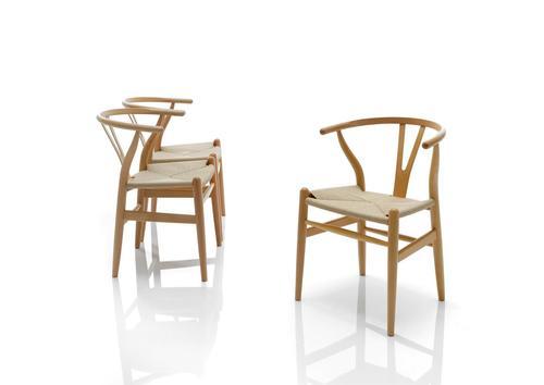 Chasie originale en bois et assise corde