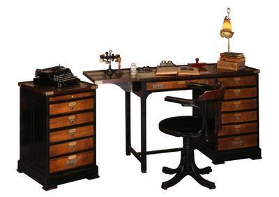Bureau d'horloger, caisson en en option