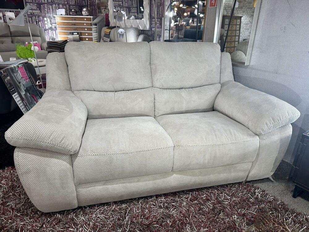 Canapé 2 places moderne et confortable  2