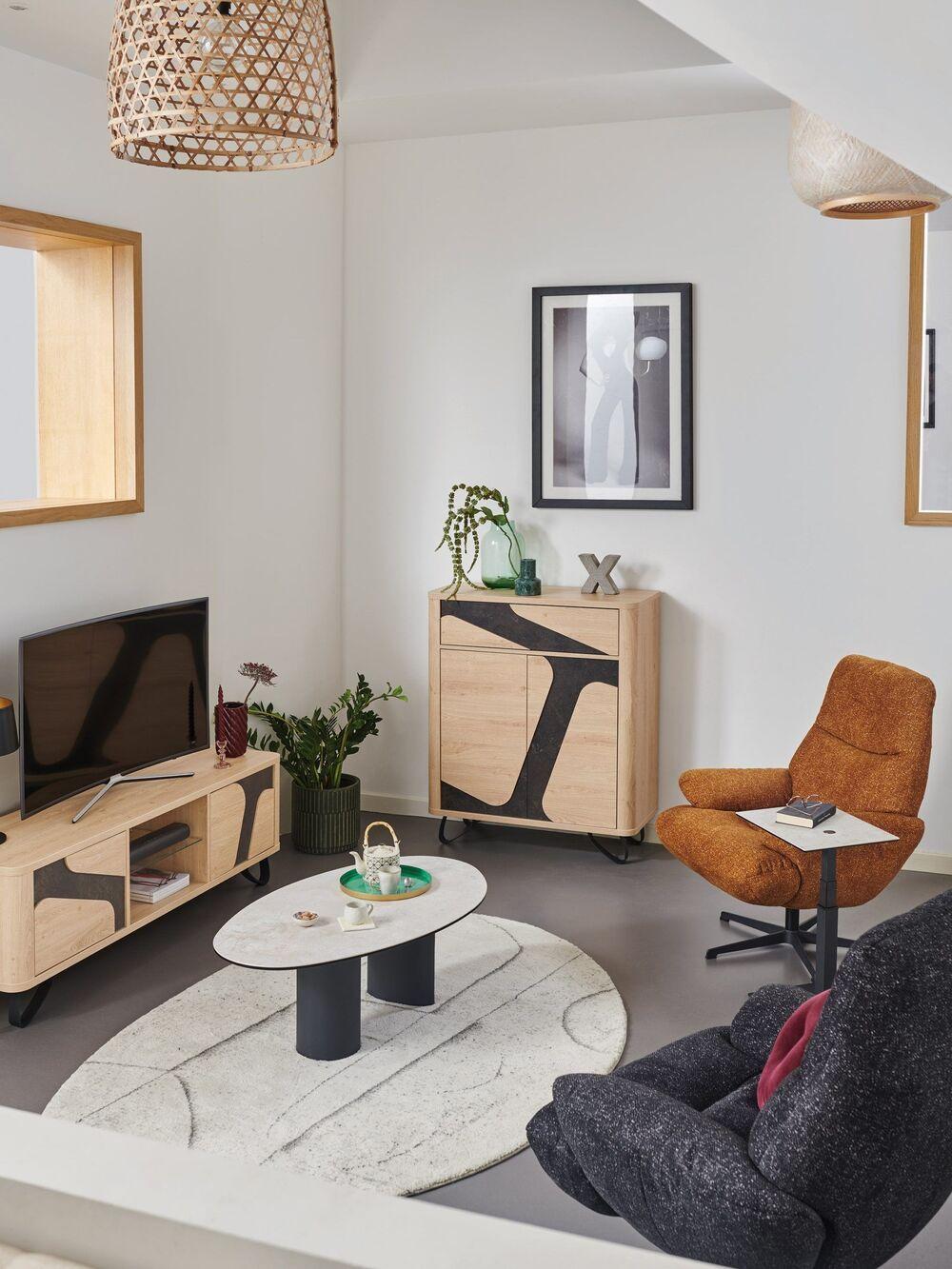 Meuble TV 2 portes original et fonctionnel  2