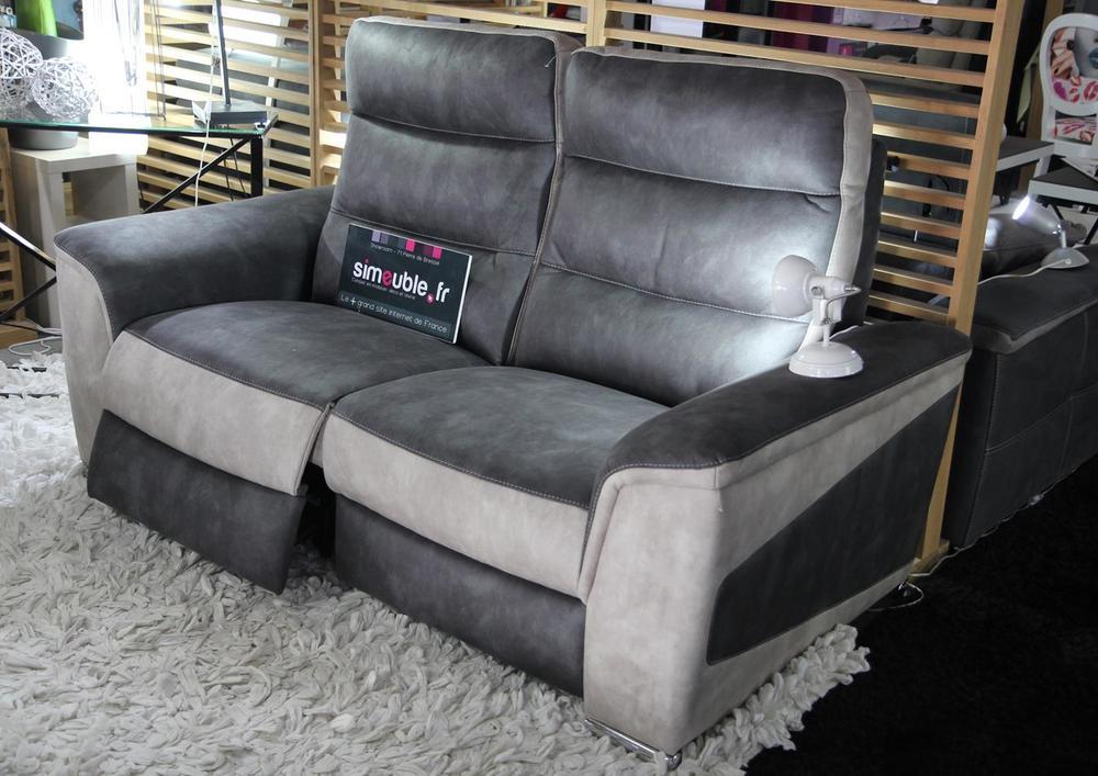 Elégant canapé 2 places avec un joli accoudoir 2