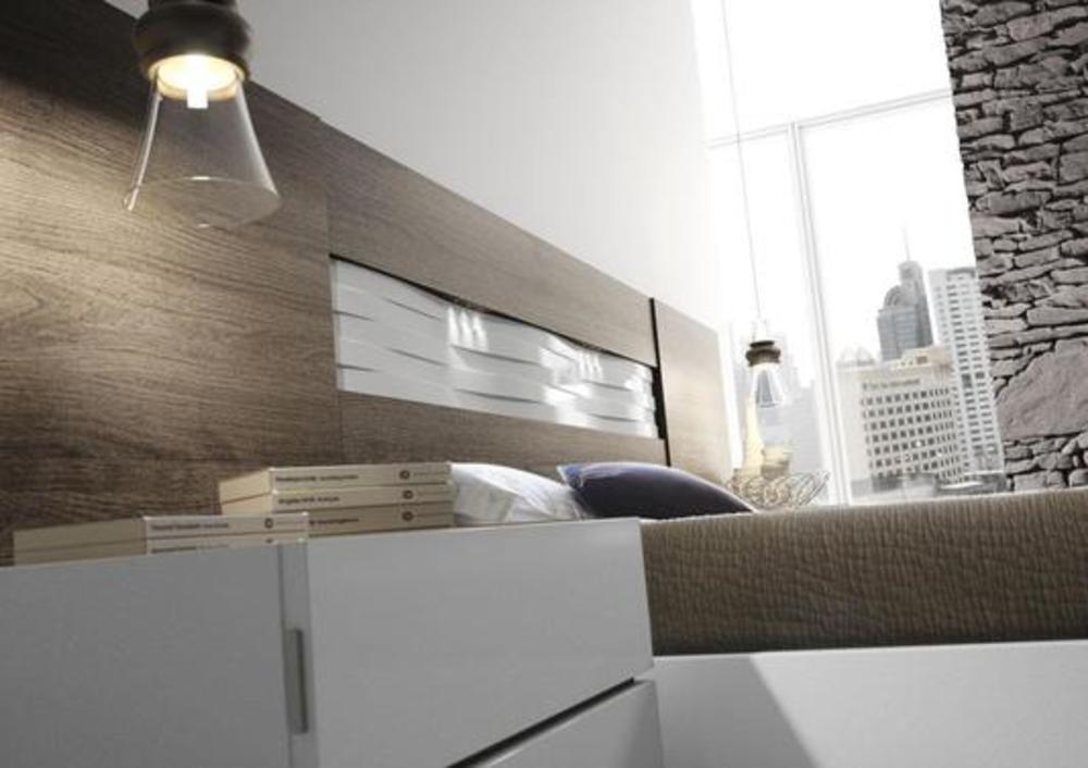 Chambre de style contemporaine, lit, tête de lit, blocs chevet / commode coloris havane et laqué blanc 2