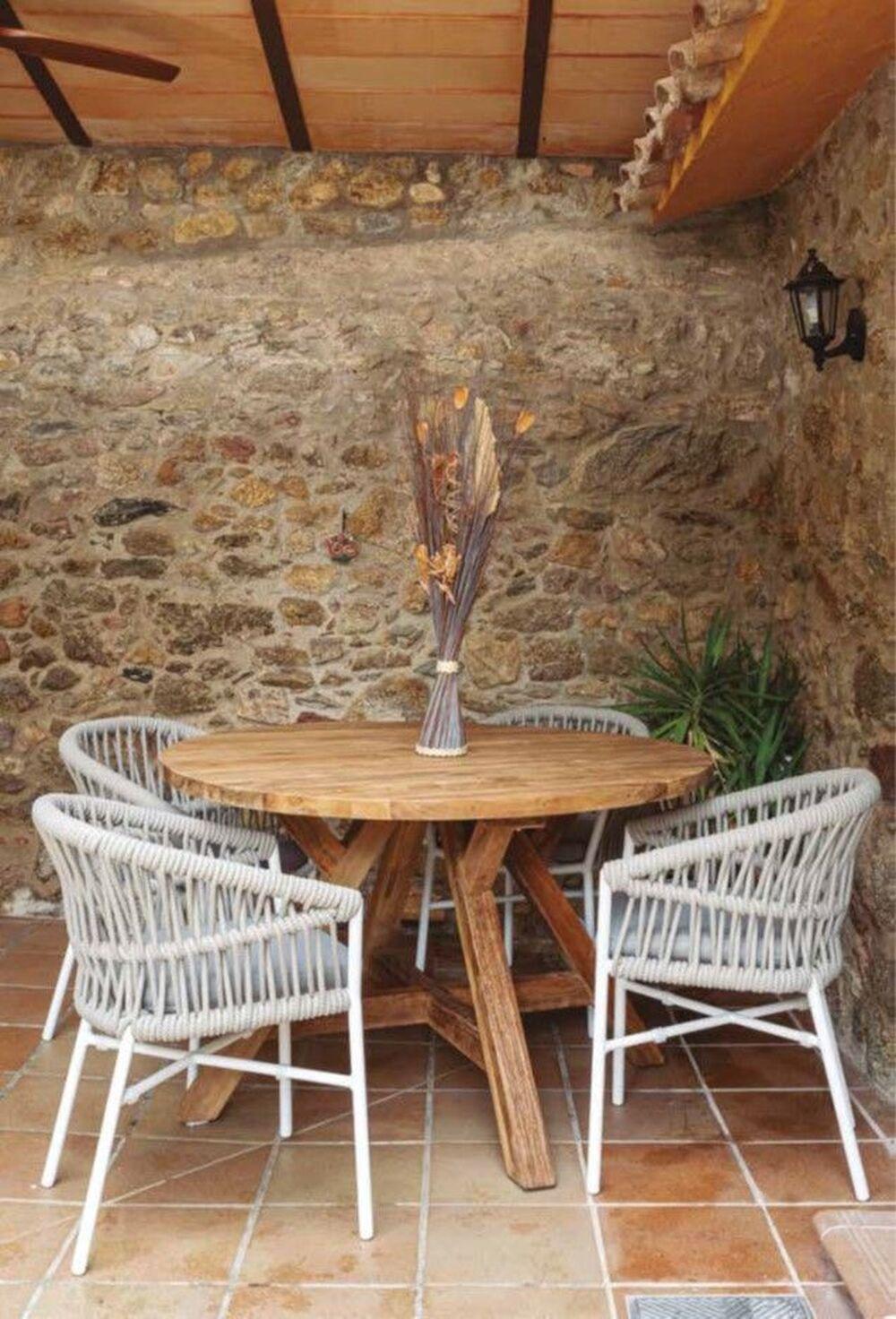 Fauteuil de jardin confortable en résine tressée 