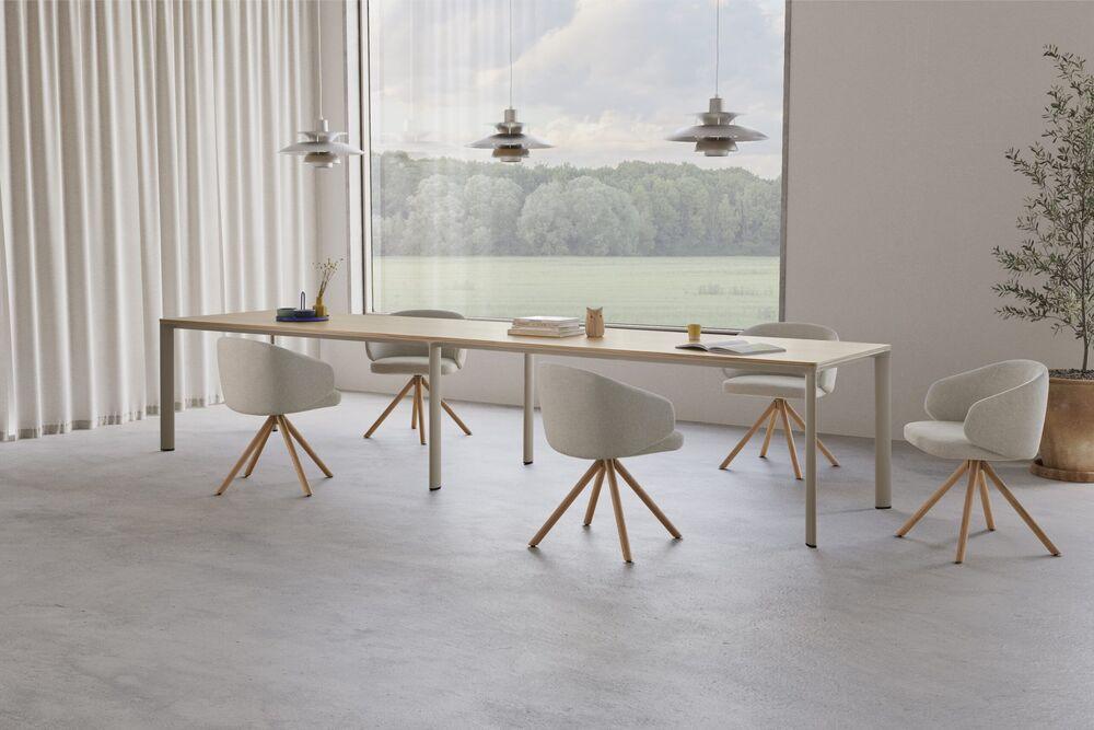 Grande table de réunion  2
