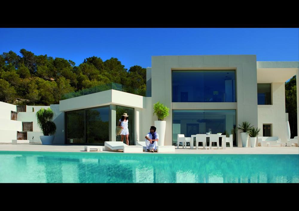 Table basse de jardin contemporaine 4