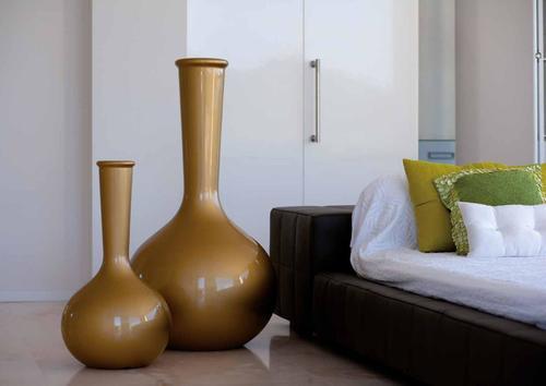 Vase contemporain