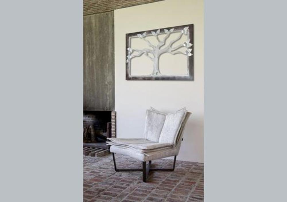 Jolie chaise stylisée en tissu