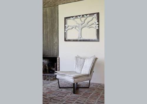 Jolie chaise stylisée en tissu