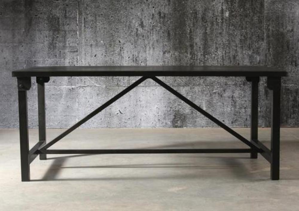 Table en acier patine  2