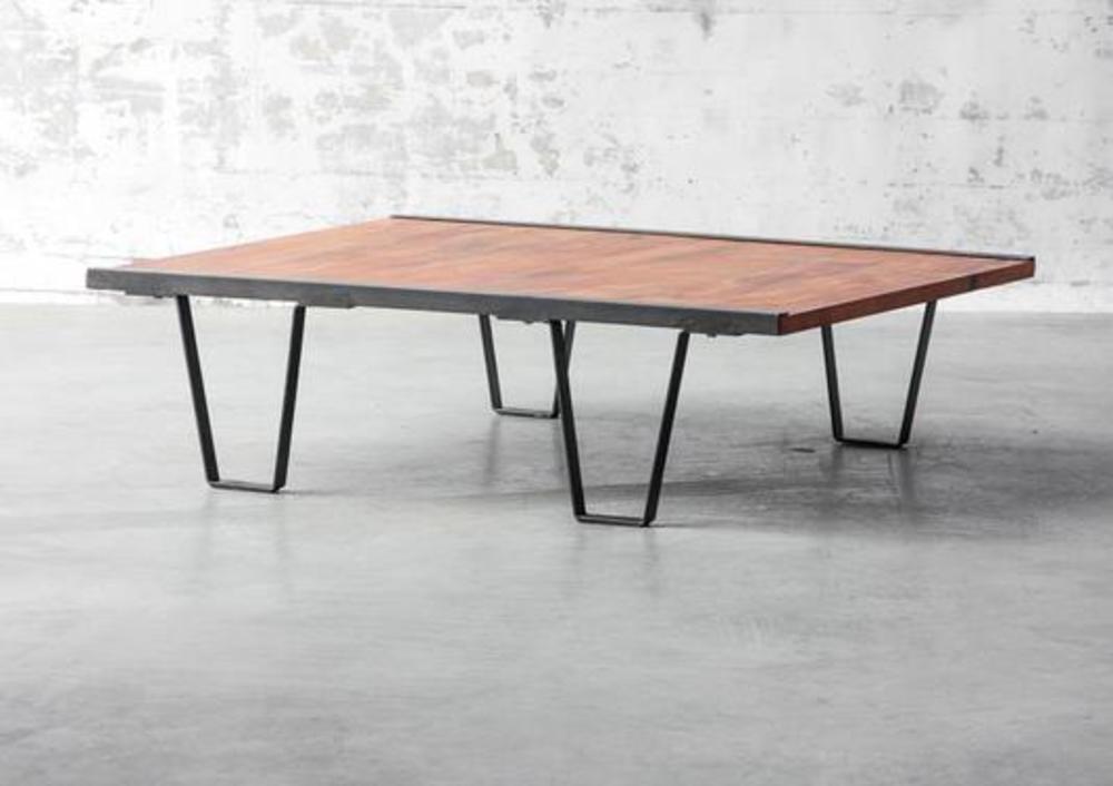 Table basse indus en acacias