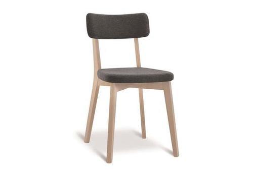 Chaise en bois avec assise et petit dossier rembourrés