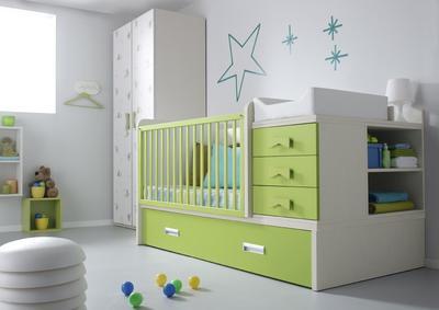Lit bébé transformable et armoire