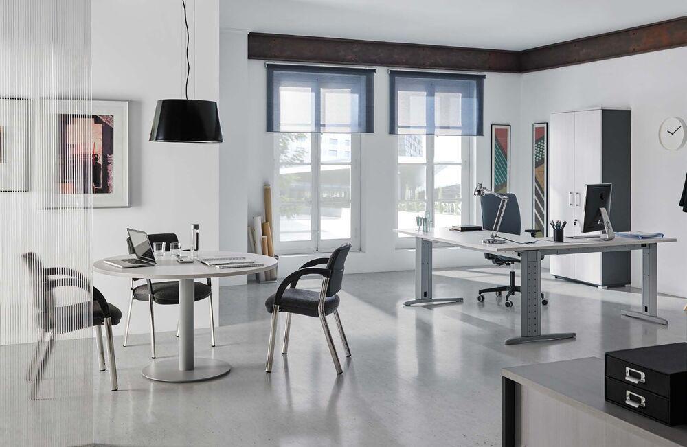 Bureau d'angle modulable et pieds réglables  2