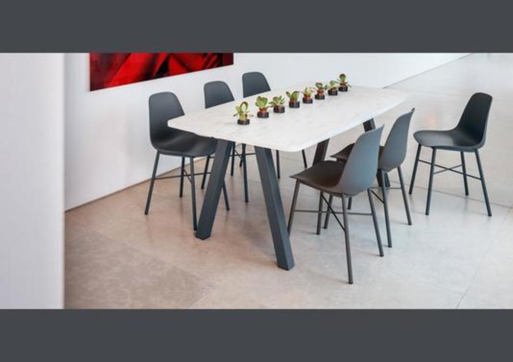 Chaise design colorée  4