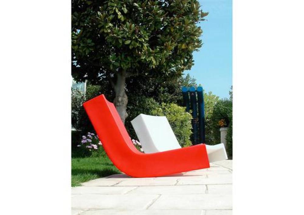 Siège bas avec légère bascule 3