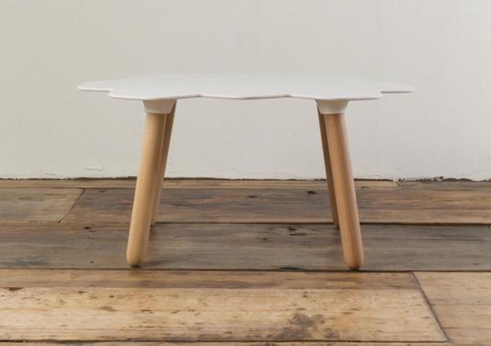 Table basse nuage avec pieds en bois 1
