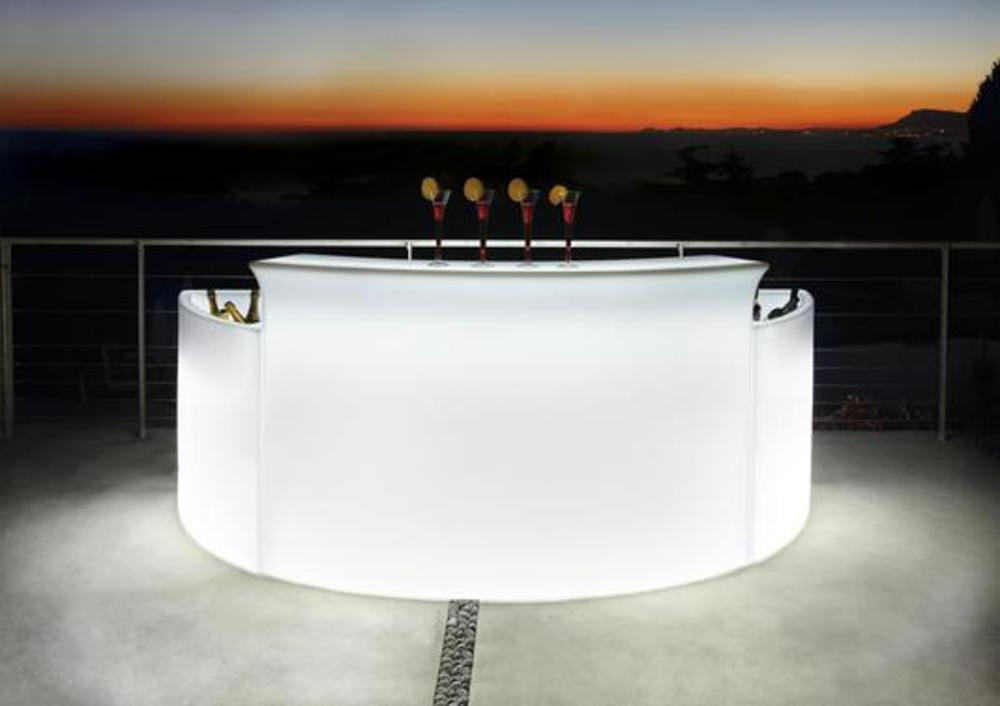 Bar lumineux en arc de cercle 2