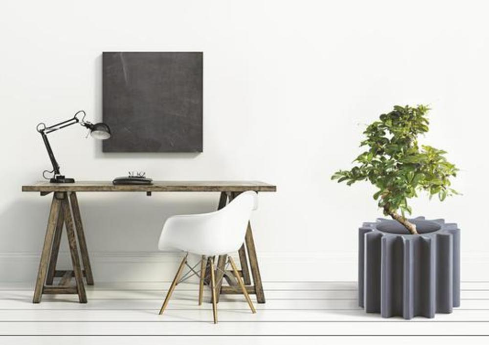 Grand pot en forme d'engrenage