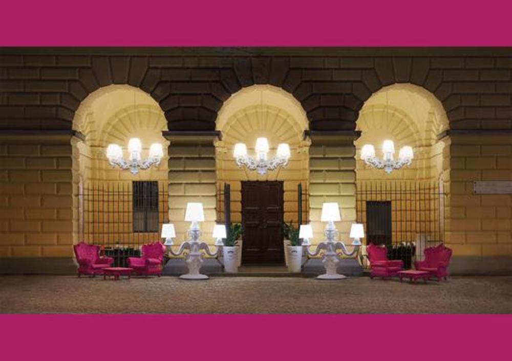 Lustre classique quatre branches 2