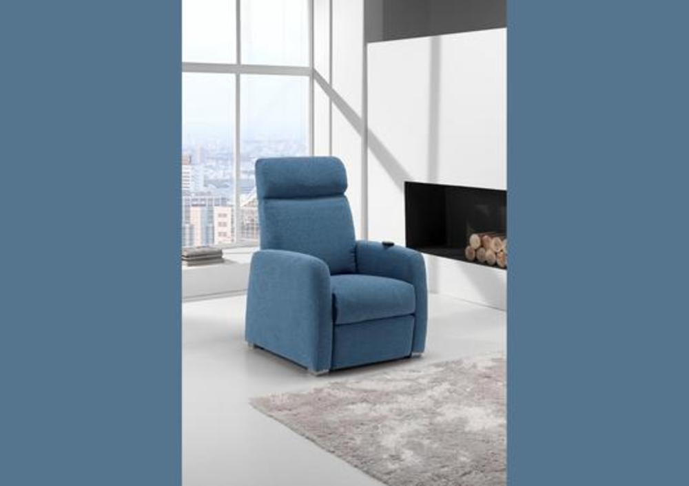 Fauteuil bleu azur chic et épuré 1