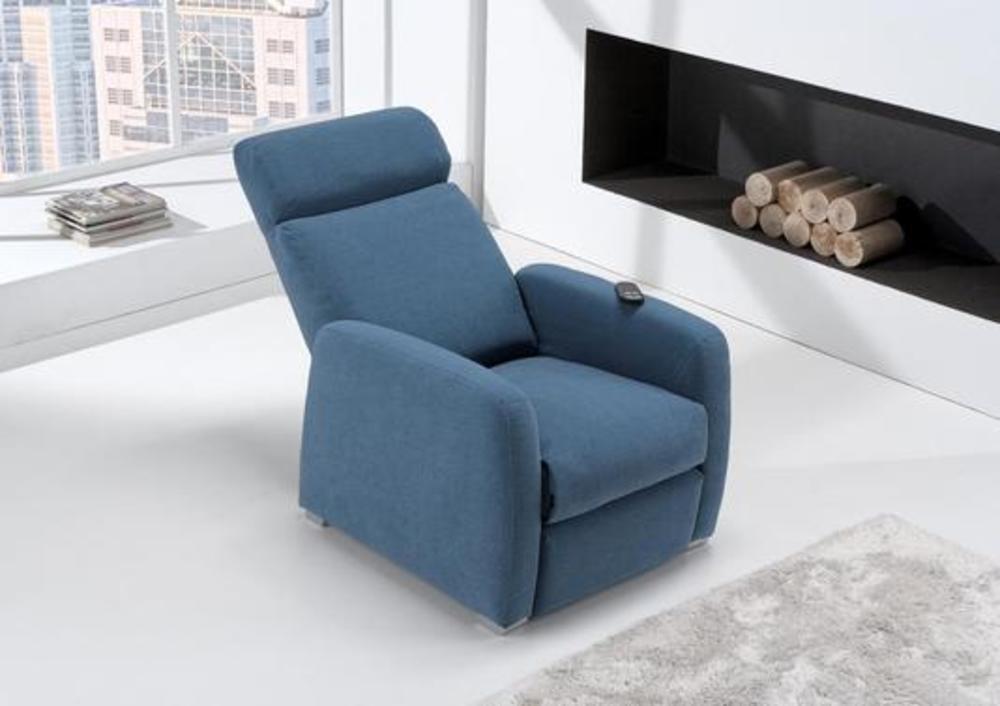 Fauteuil bleu azur chic et épuré 2