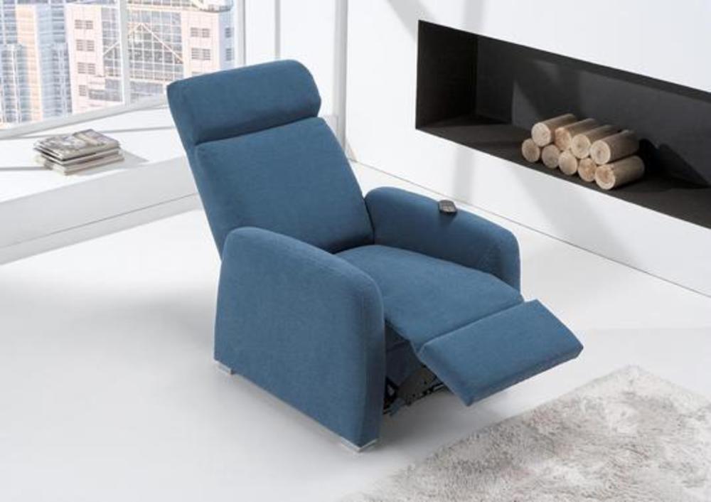 Fauteuil bleu azur chic et épuré 3