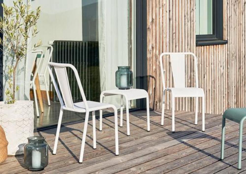 Véritable chaise de bistrot TOLIX empilable  3