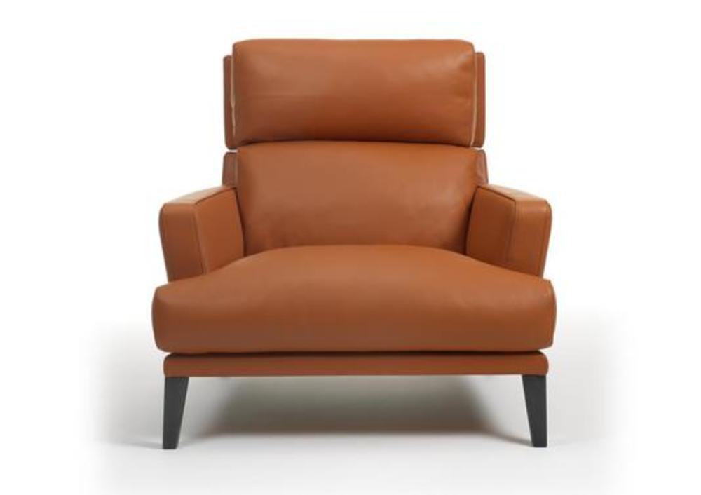 Joli fauteuil large et confortable